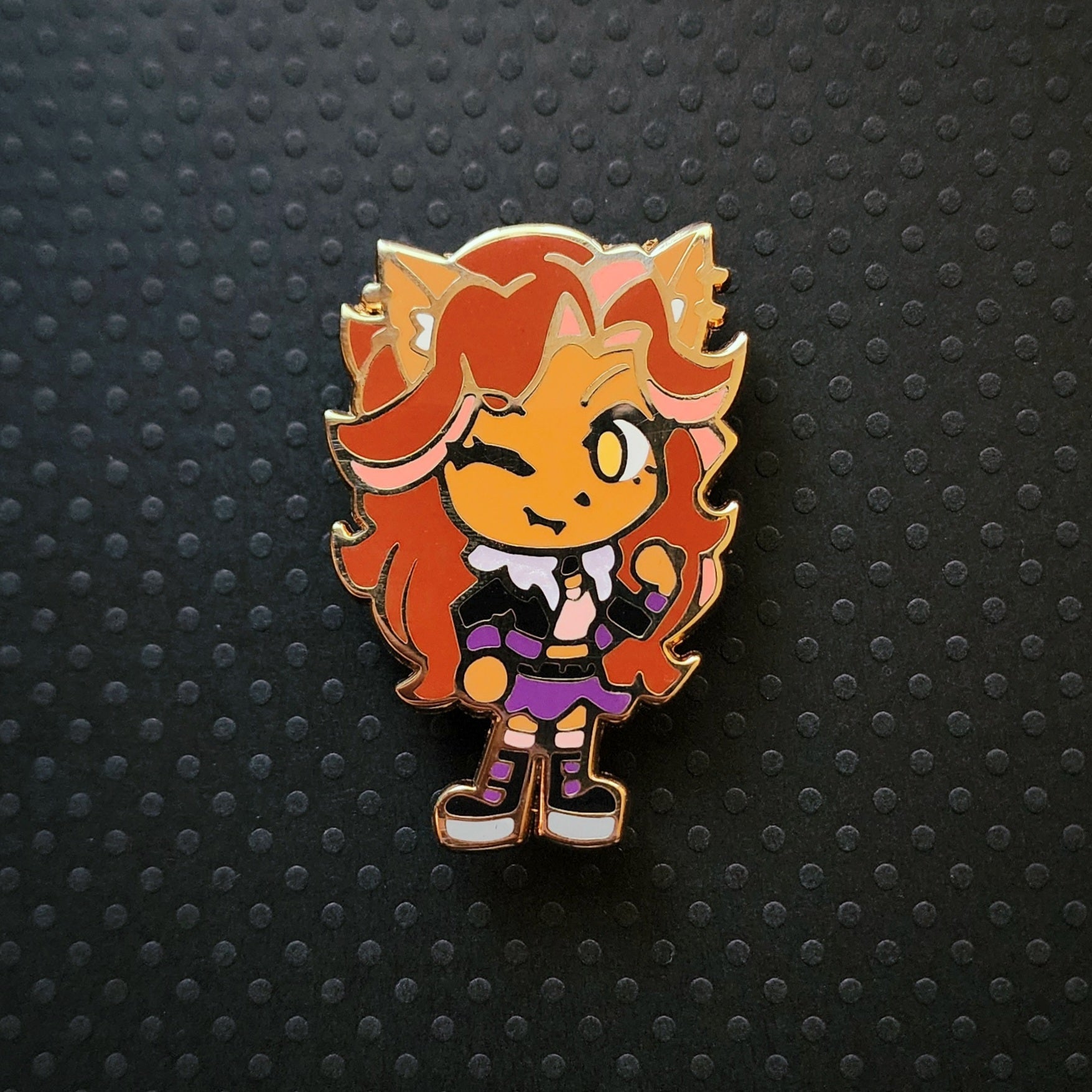 MH - Clawdeen 2" Enamel Pin