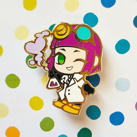 TWST - Color-Changing Rook Lab Chibi