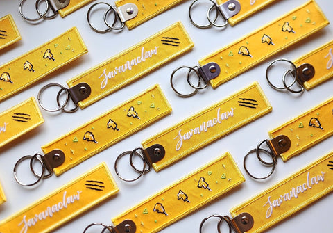 TWST - Savanaclaw Embroidered Tag Keychain